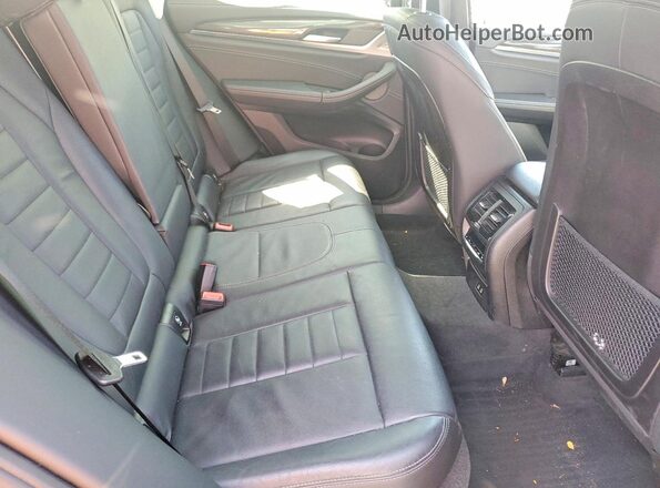 5UXTY9C06M9F80038 2021 BMW X3 Blue Вид задньої частини салону