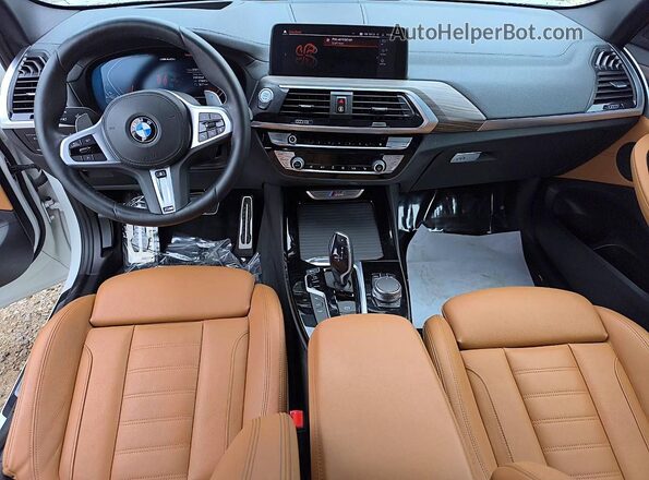 5UXTY9C09M9E10272 2021 BMW X3 White ხელსაწყოთა პანელის ხედი