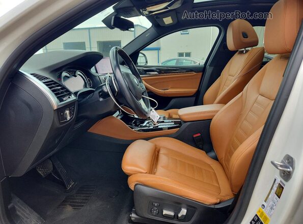 5UXUJ3C57KLG54536 2019 BMW X4 White წინა სალონის ხედი