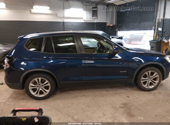 5UXWX7C5XG0S15318 2016 BMW X3 Blue Rear interior view