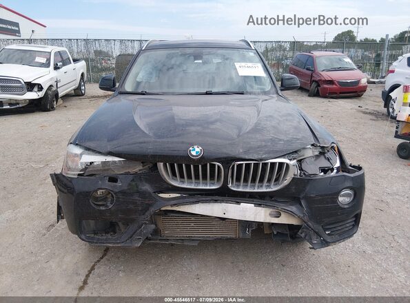 5UXWX9C31H0T24102 2017 BMW X3 Black Вид щитка приладів