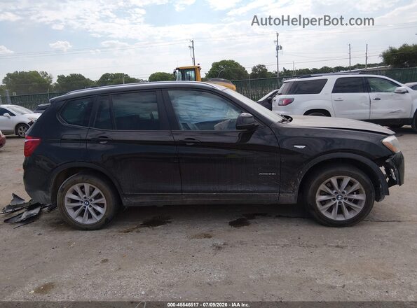 5UXWX9C31H0T24102 2017 BMW X3 Black Вид задньої частини салону