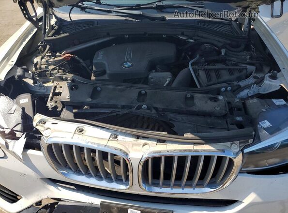 5UXWX9C32H0T19460 2017 BMW X3 White ძრავის განყოფილების ხედი