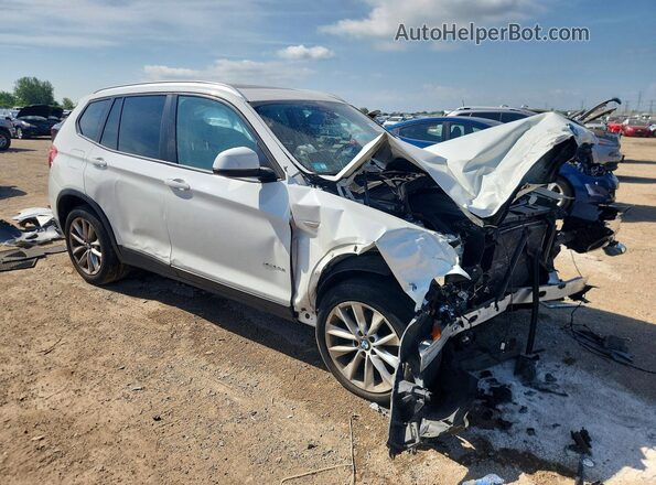 5UXWX9C32H0W72412 2017 BMW X3 White Передня права чверть