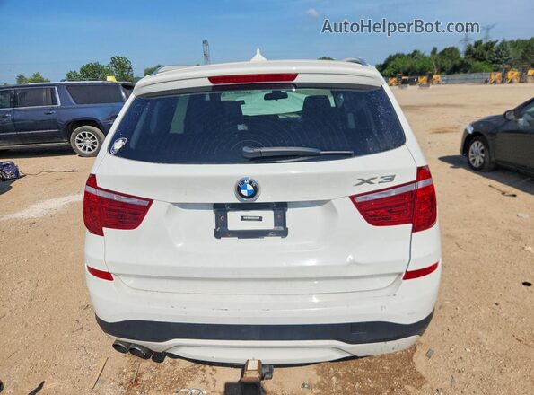 5UXWX9C32H0W72412 2017 BMW X3 White Вид ззаду