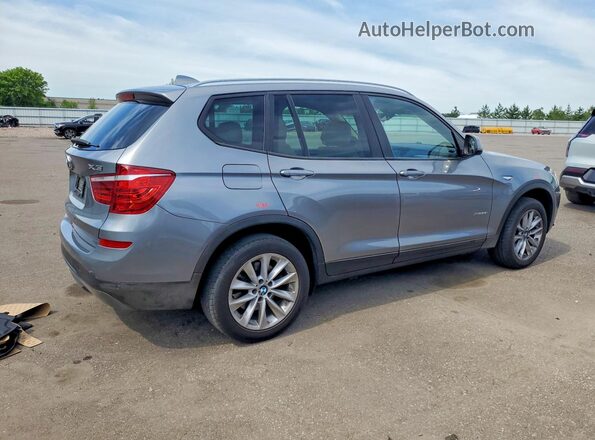 5UXWX9C33H0W68014 2017 BMW X3 Silver Задня права чверть