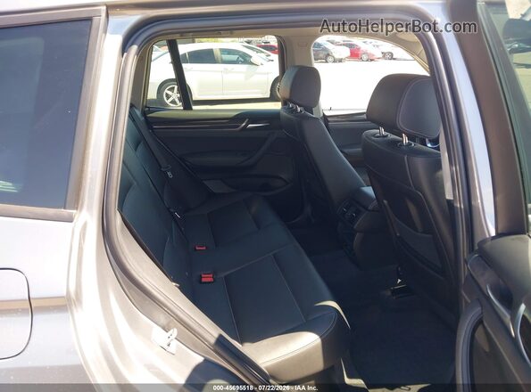 5UXWX9C34H0T22697 2017 BMW X3 Серый Вид наклейки с VIN-кодом