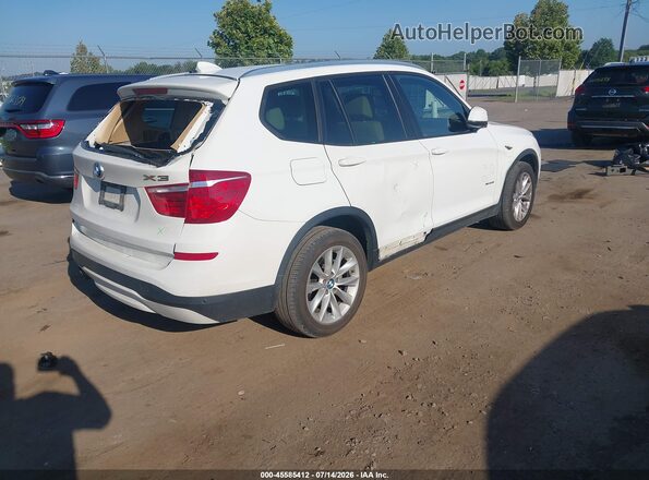 5UXWX9C35H0T21946 2017 BMW X3 White Задня права чверть
