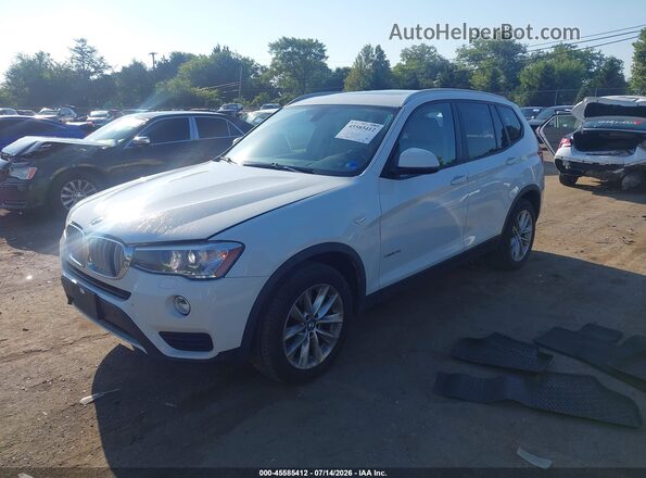 5UXWX9C35H0T21946 2017 BMW X3 White Передня ліва чверть