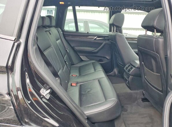 5UXWX9C37H0T21169 2017 BMW X3 Black Widok wnętrza z tyłu