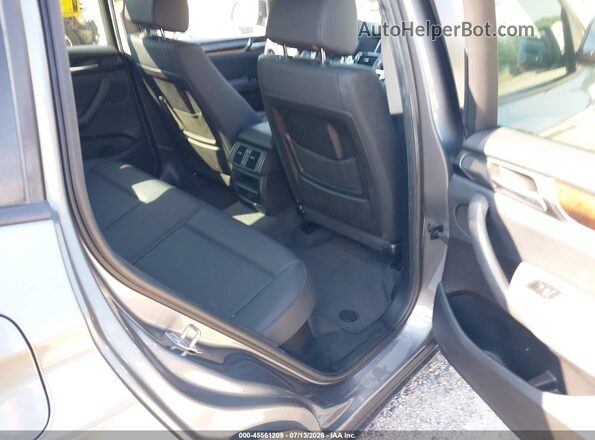 5UXWX9C37H0T25027 2017 BMW X3 Gray Вид наклейки з VIN-кодом