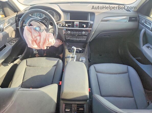 5UXWX9C37H0W77914 2017 BMW X3 Black Vista del salpicadero