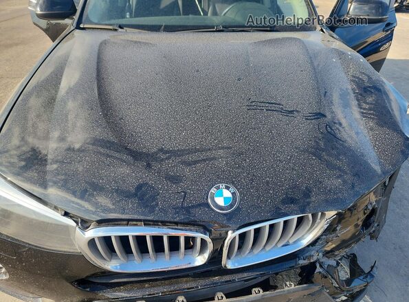5UXWX9C37H0W77914 2017 BMW X3 Black Vista del compartimento del motor