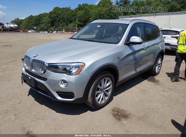 5UXWX9C39H0W73850 2017 BMW X3 Серебряный Передняя левая четверть