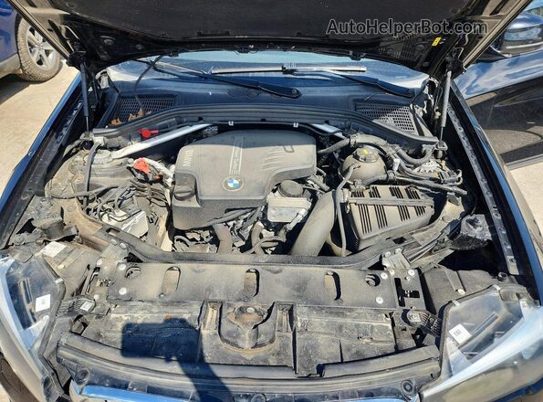 5UXWX9C50H0D97904 2017 BMW X3 Black Вид підкапотного простору