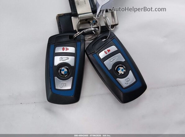 5UXWX9C51G0D82875 2016 BMW X3 Navy Вид панелі приладів