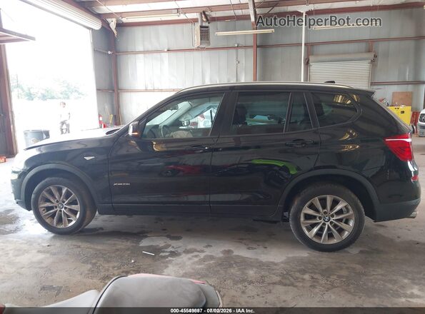 5UXWX9C51G0D92855 2016 BMW X3 Black Widok wnętrza z tyłu