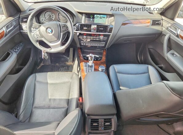 5UXWX9C51H0D99922 2017 BMW X3 Blue Вид панелі приладів