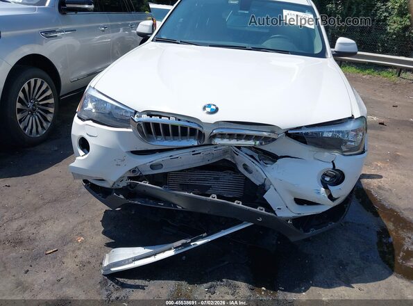 5UXWX9C52G0D95005 2016 BMW X3 White Դիմացի տեսք