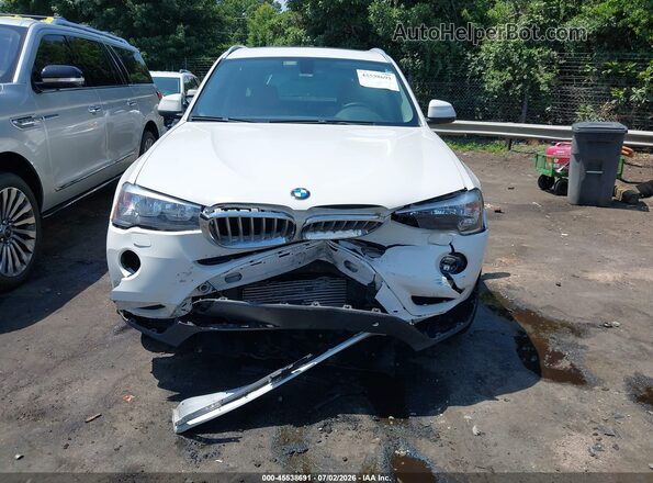 5UXWX9C52G0D95005 2016 BMW X3 White Սարքավորումների վահանակի տեսք