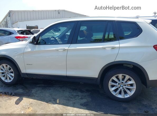 5UXWX9C52G0D95005 2016 BMW X3 White Սալոնի 360 աստիճան տեսք