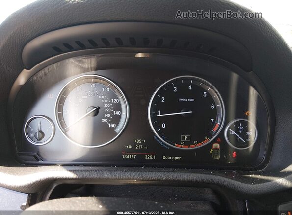 5UXWX9C52H0T07228 2017 BMW X3 Серебряный Вид задних сидений