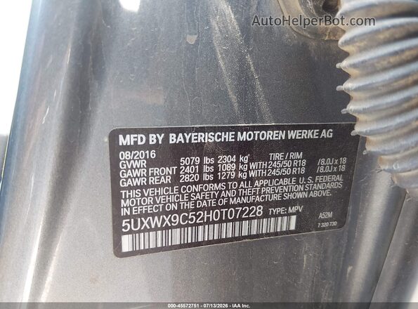 5UXWX9C52H0T07228 2017 BMW X3 Серебряный Вид подкапотного пространства
