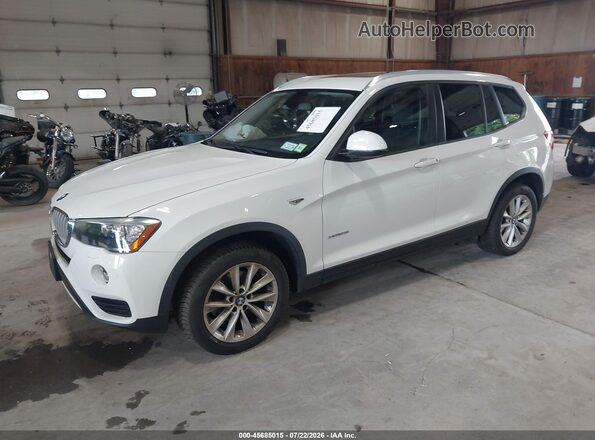 5UXWX9C52H0T10470 2017 BMW X3 White Przód lewy