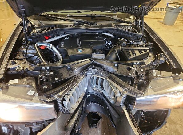 5UXWX9C53H0T01714 2017 BMW X3 Black Widok wnętrza z tyłu