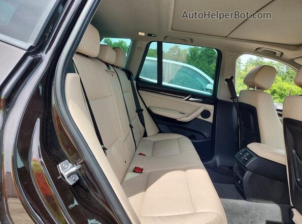 5UXWX9C54G0D66430 2016 BMW X3 Black Вид задньої частини салону