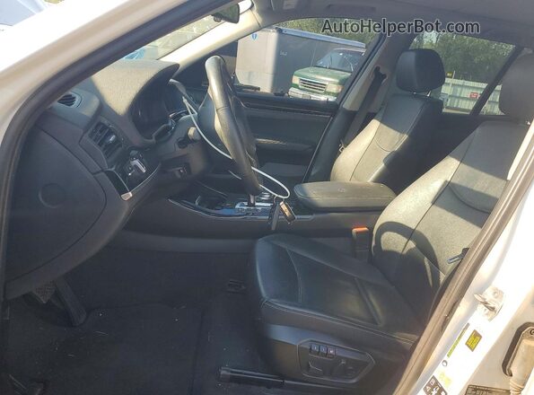 5UXWX9C56H0T08446 2017 BMW X3 White Front interior view