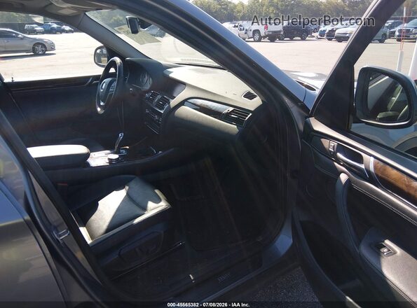 5UXWX9C57G0D65451 2016 BMW X3 Серый Вид салона спереди