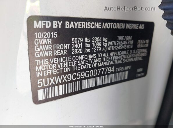 5UXWX9C59G0D77794 2016 BMW X3 White Engine compartment view