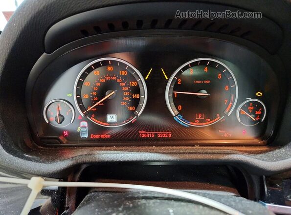 5UXWX9C5XG0D94717 2016 BMW X3 Black Instrument cluster view