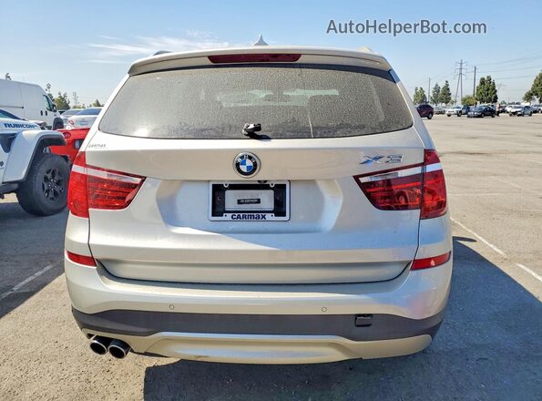 5UXWX9C5XH0D98803 2017 BMW X3 Beige Вид ззаду