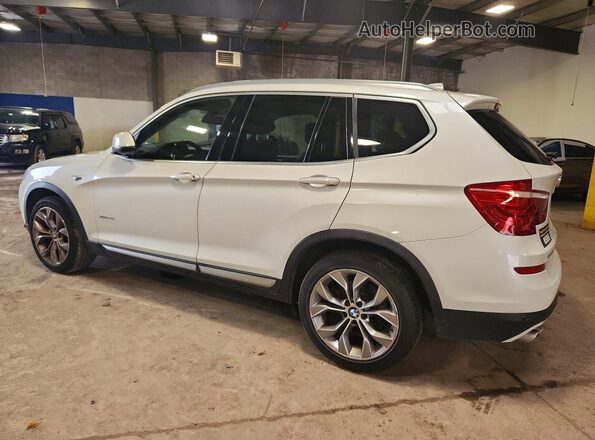 5UXWX9C5XH0T09213 2017 BMW X3 White Tył lewy