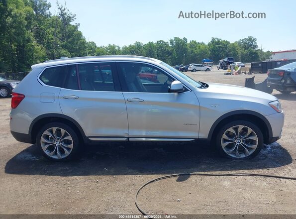 5UXWY3C56G0N86885 2016 BMW X3 Silver Սալոնի հետևի տեսք