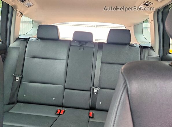 5UXWZ7C30H0V94095 2017 BMW X3 Blue Հետևի նստատեղերի տեսք