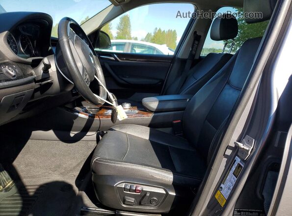 5UXWZ7C30H0X40138 2017 BMW X3 Gray Front interior view