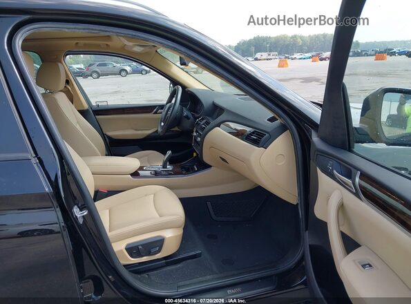 5UXWZ7C33H0X40344 2017 BMW X3 Black Вид салону спереду