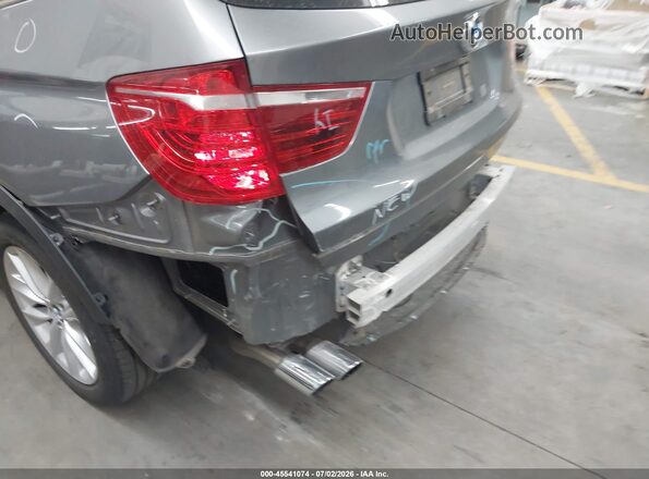 5UXWZ7C3XH0X39840 2017 BMW X3 Gray Widok z przodu