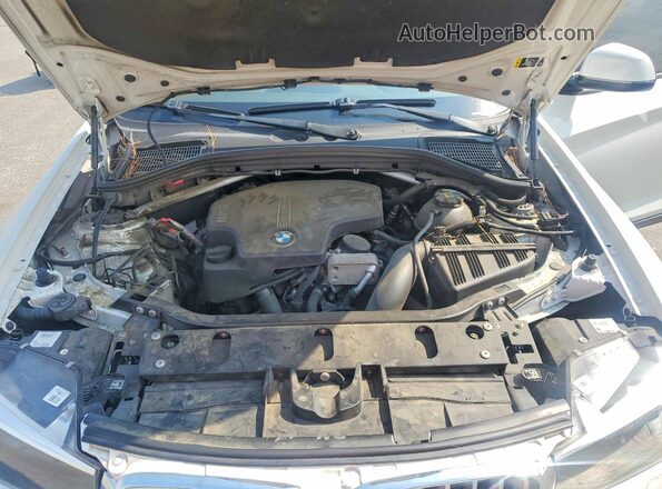 5UXWZ7C3XH0X41412 2017 BMW X3 White Вид підкапотного простору