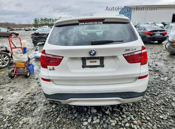 5UXWZ7C54H0U47621 2017 BMW X3 White Vista trasera