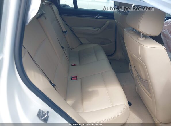 5UXWZ7C56G0R31966 2016 BMW X3 White Widok naklejki z numerem VIN