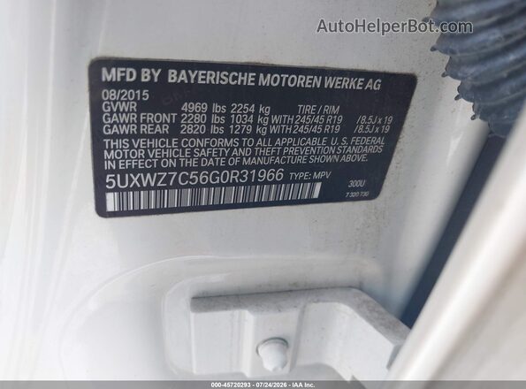 5UXWZ7C56G0R31966 2016 BMW X3 White Widok komory silnika
