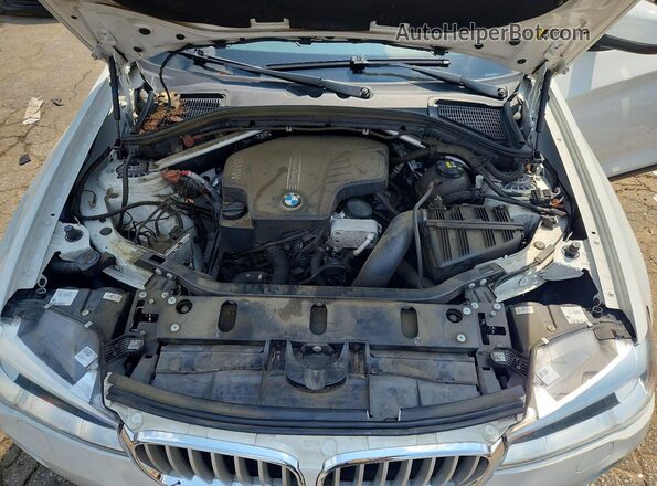 5UXWZ7C57H0V85766 2017 BMW X3 White Widok wnętrza z tyłu