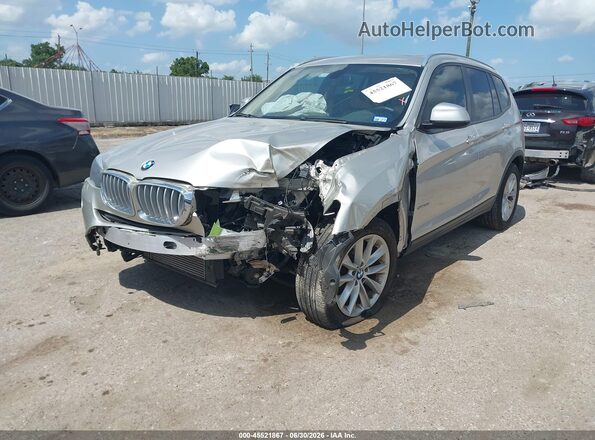5UXWZ7C58G0T42952 2016 BMW X3 Silver Vista tres cuartos delantera izquierda