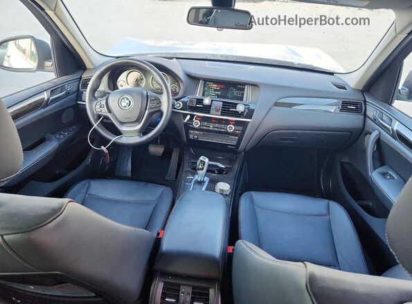 5UXWZ7C59H0U46349 2017 BMW X3 Silver Dashboard view