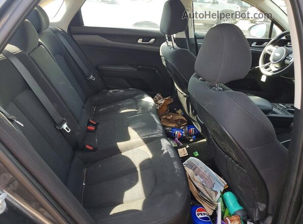 5XXG14J27MG046237 2021 KIA K5 Gray Rear seats view