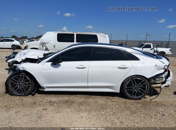5XXG44J84NG156689 2022 KIA K5 Белый Вид задней части салона